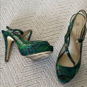 INC International Concepts Green Snake Print Women's Heels